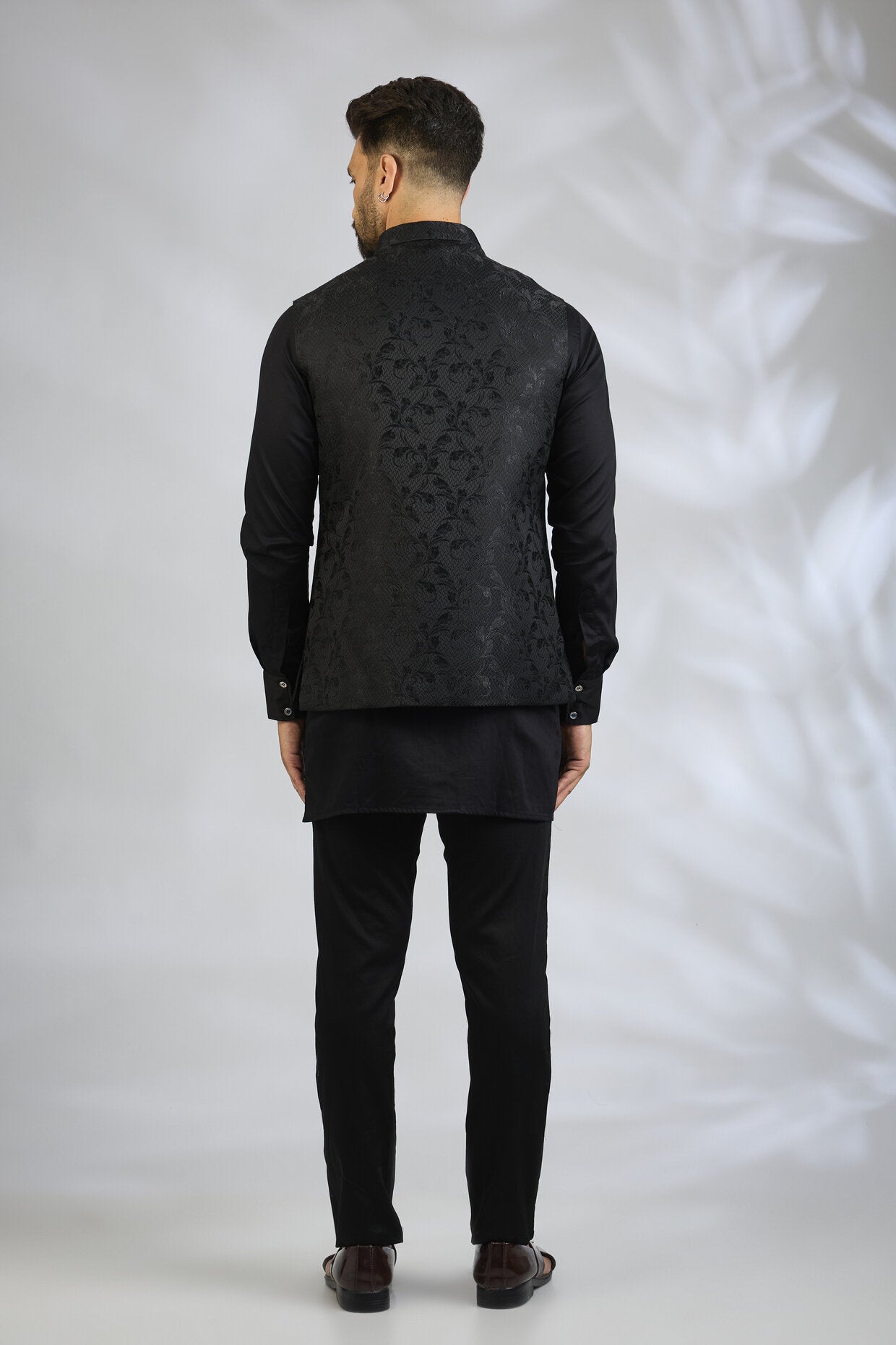 Black Botanical Embroidered Bundi Jacket Set