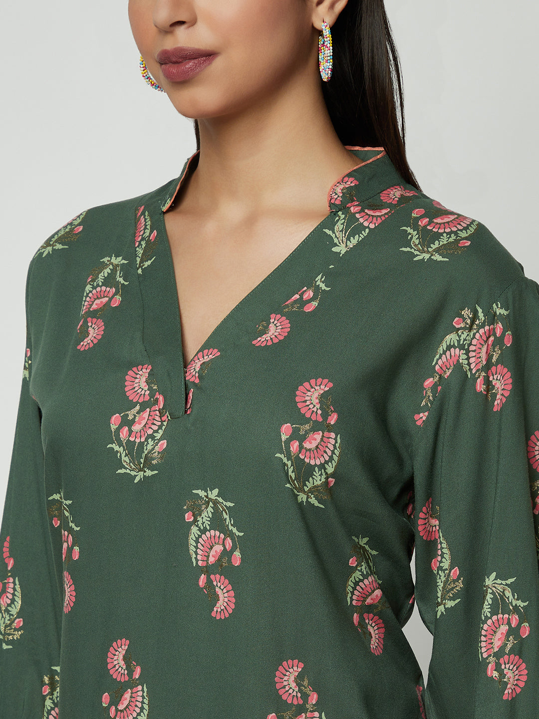 Green Embellished Sleeves Kurta Set