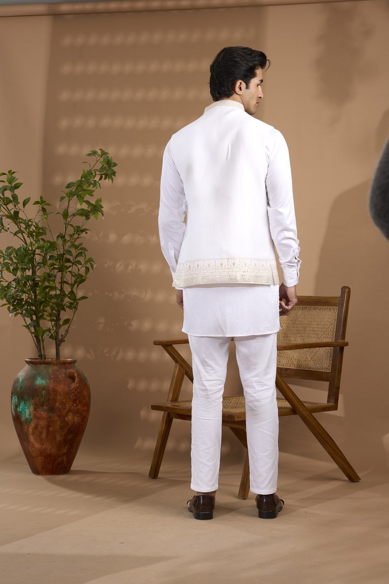 White Embroidered Open Jacket Set