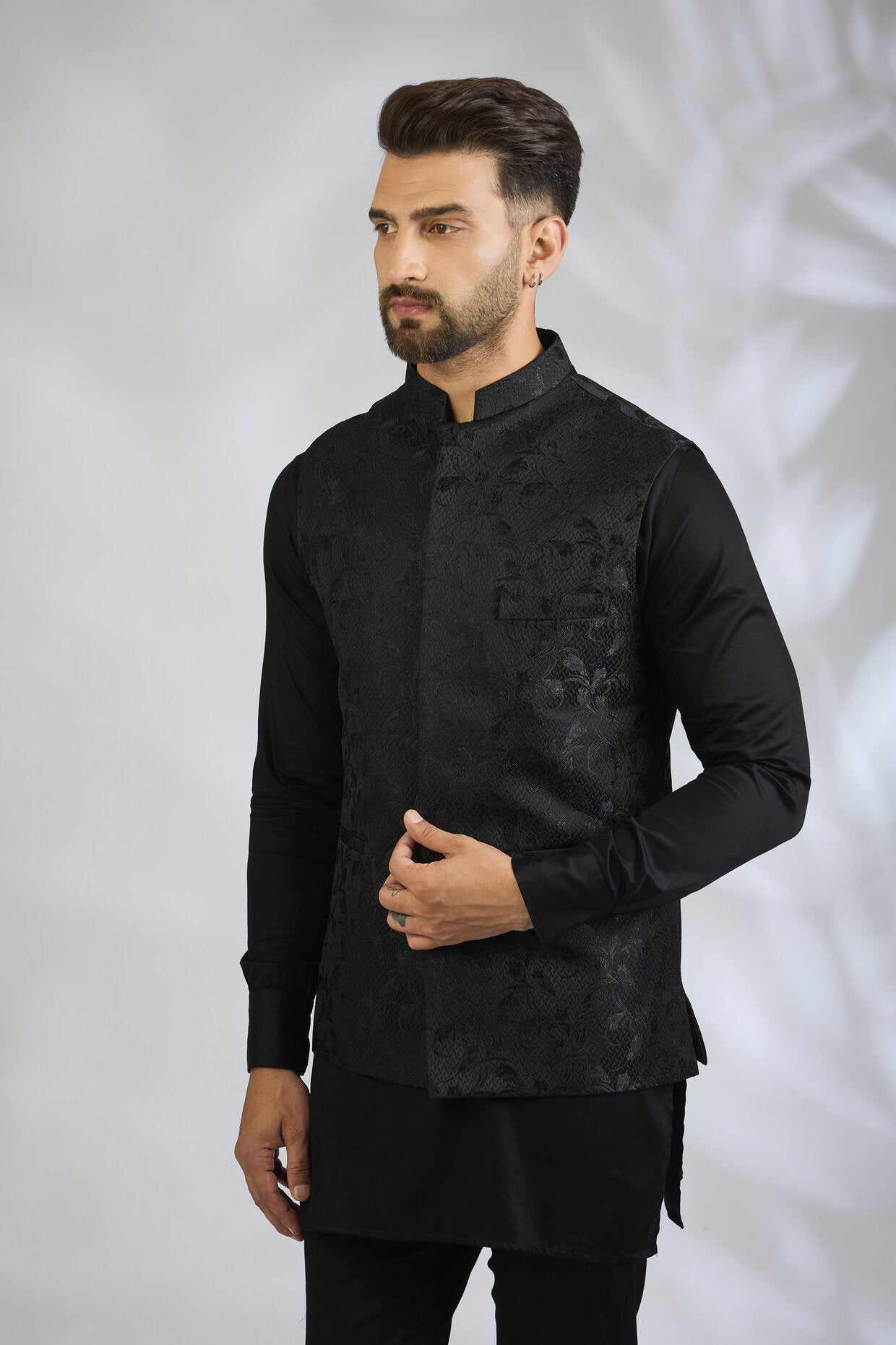 Black Botanical Embroidered Bundi Jacket Set
