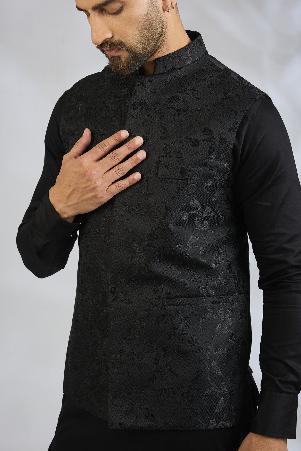 Black Botanical Embroidered Bundi Jacket Set