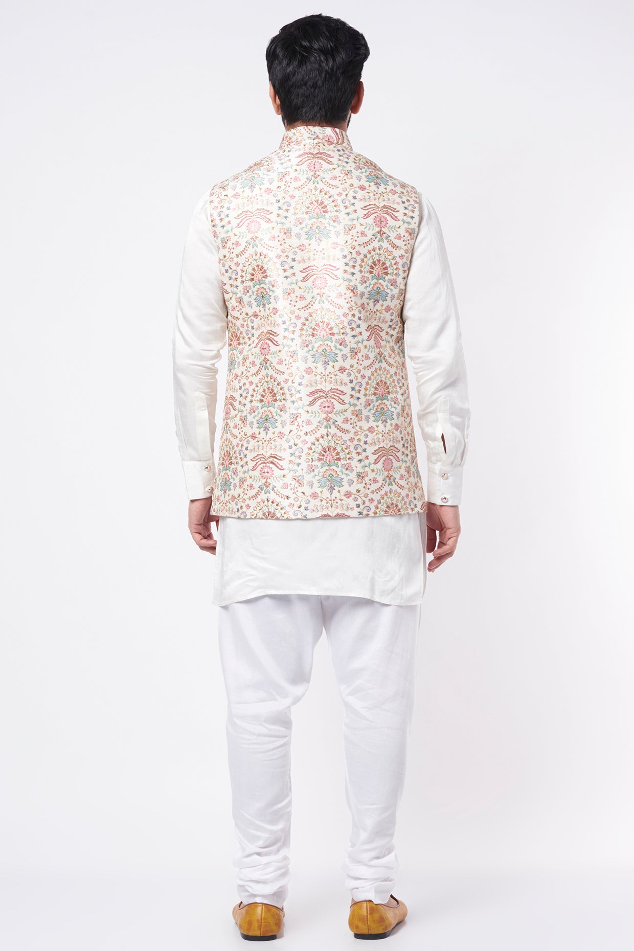 Heavy Floral Embroidered Bundi Jacket with Kurta Set - Spring Break